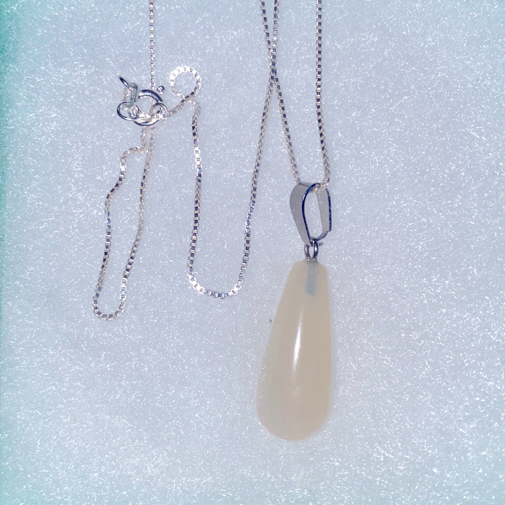 Boho Lemon Quartz Sterling Silver Necklace 18 20$